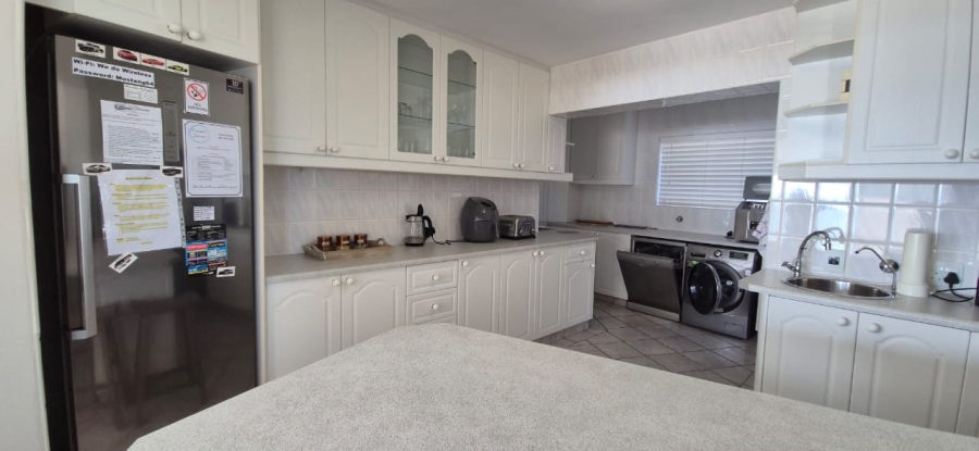 To Let 3 Bedroom Property for Rent in Mossel Bay Central Western Cape